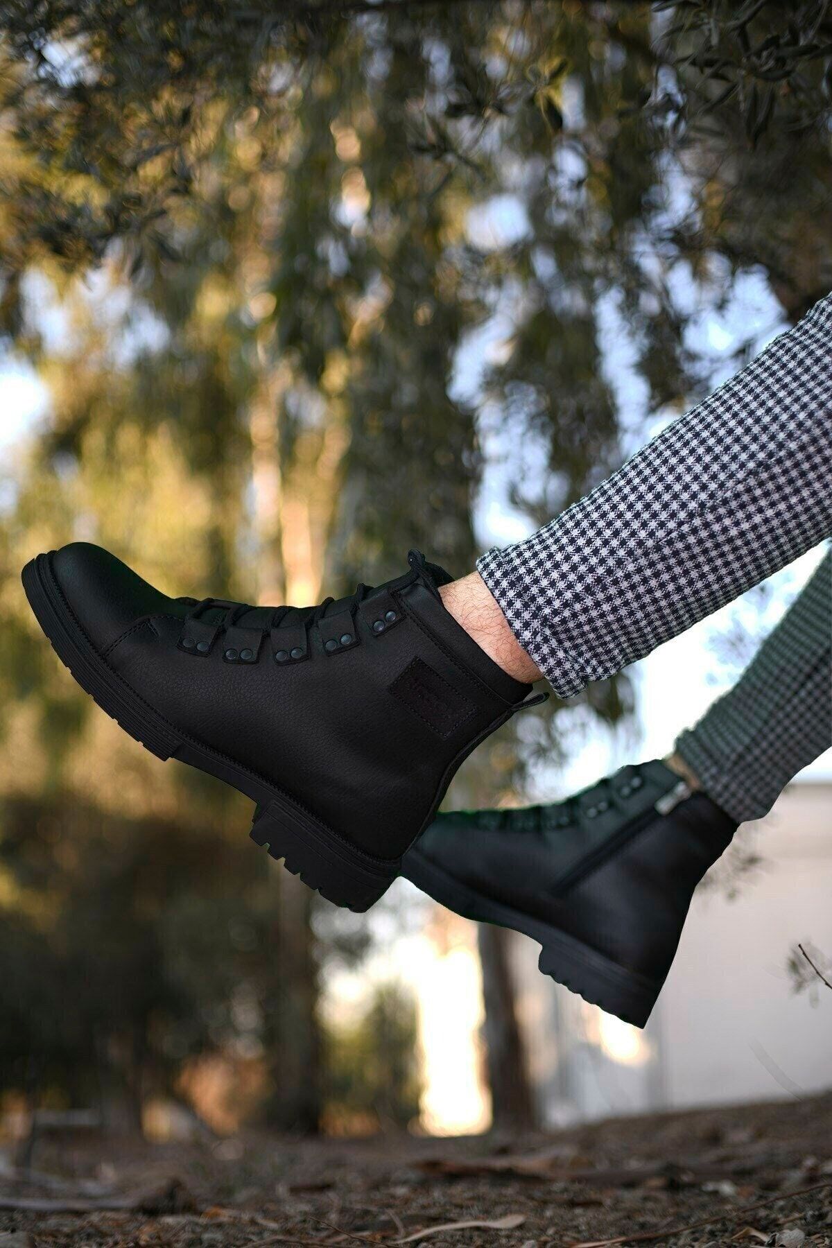 Siyah Erkek Bot 0012716